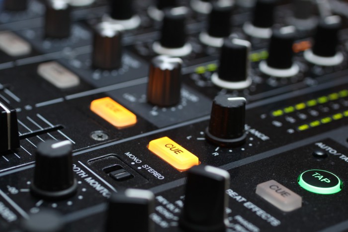 DJ-Mischpult