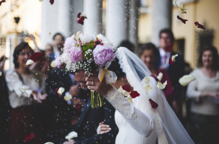 Behaltet den Überblick: Das ist die Checkliste für die Hochzeitsplanung