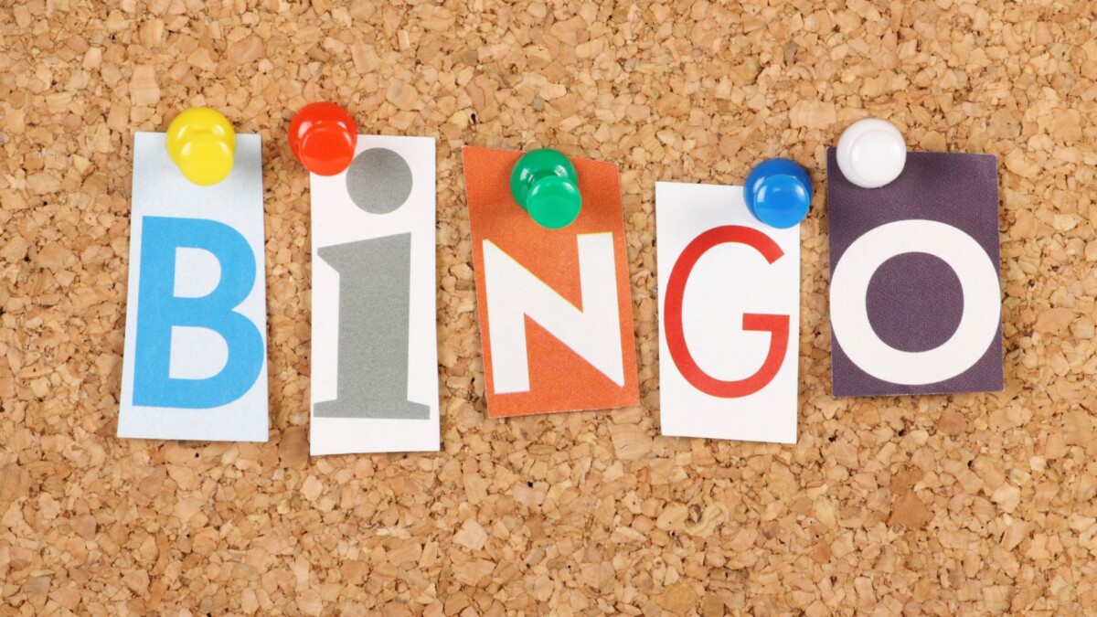 Hochzeitsbingo: Fragen & Ideen